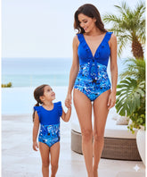 Comprar maiô feminino mãe e filha azul com babado estampa tropical laço e shorts masculino pai filho praia piscina barato ou em promoção ANELLIMN